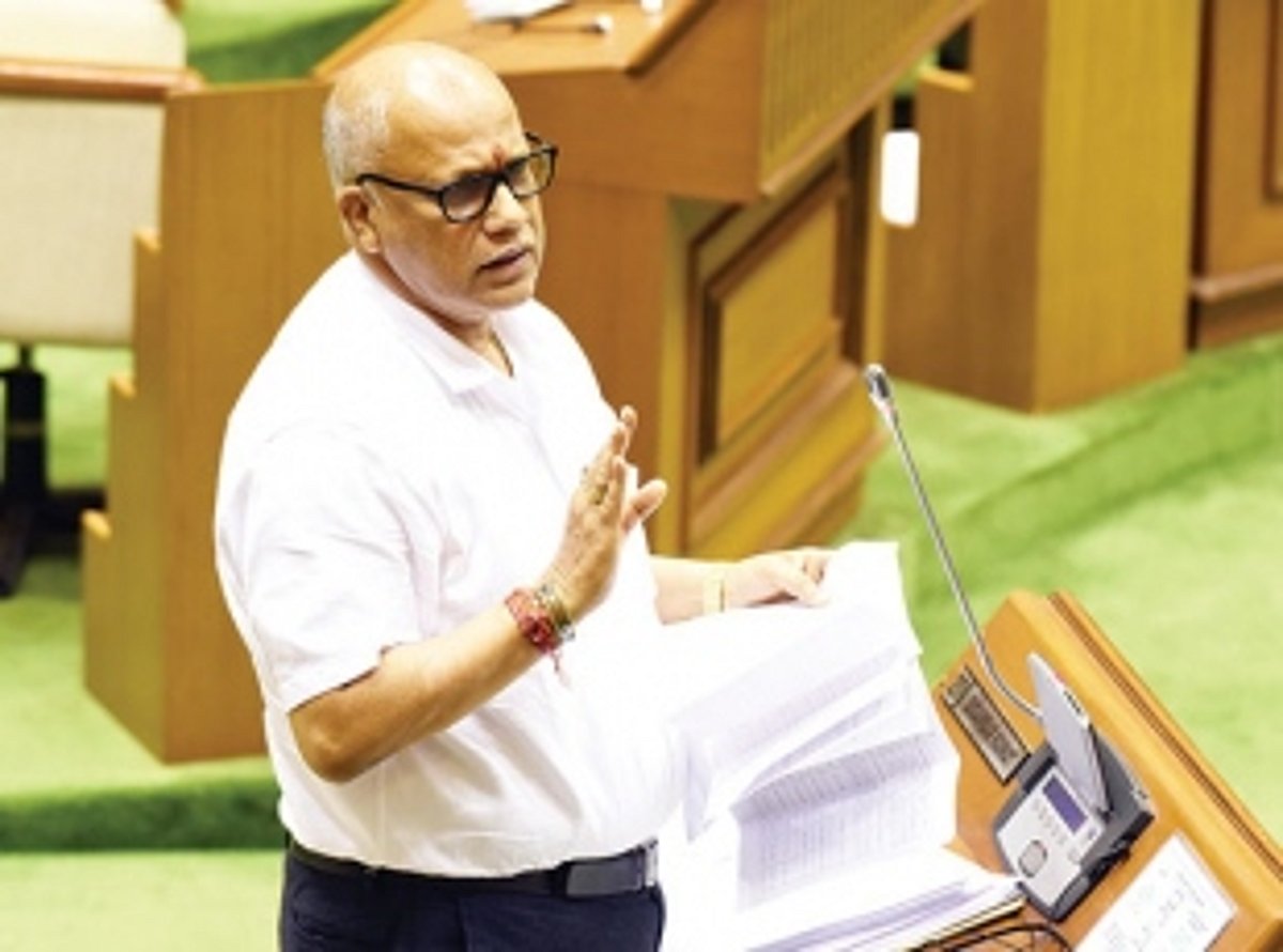 Digambar warns Govt against paying interest to SEZ promoters