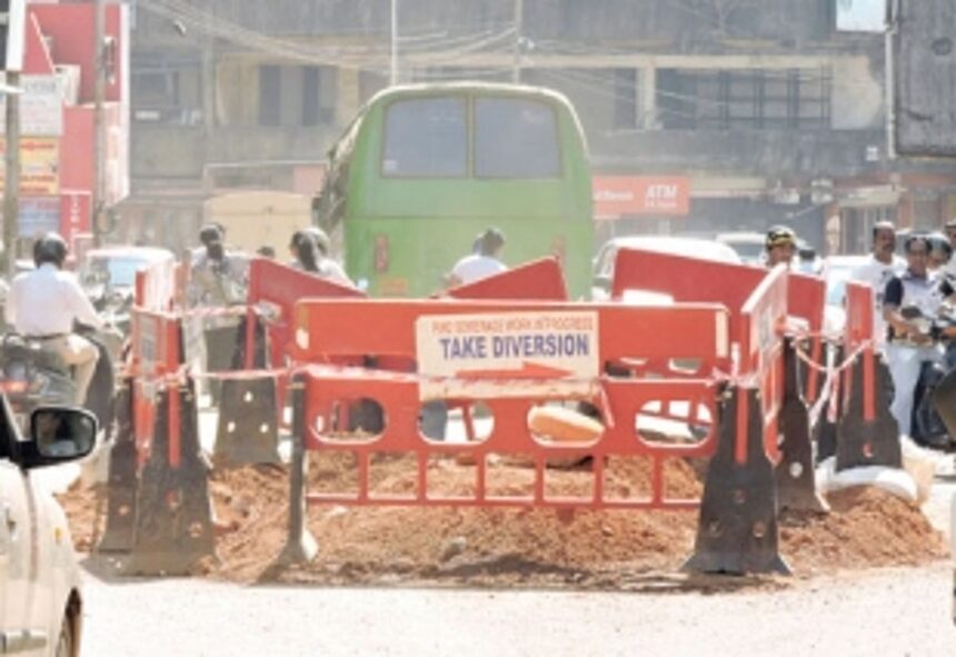 Digging of roads throws Margao into chaos 1 Digging of roads throws Margao into chaos