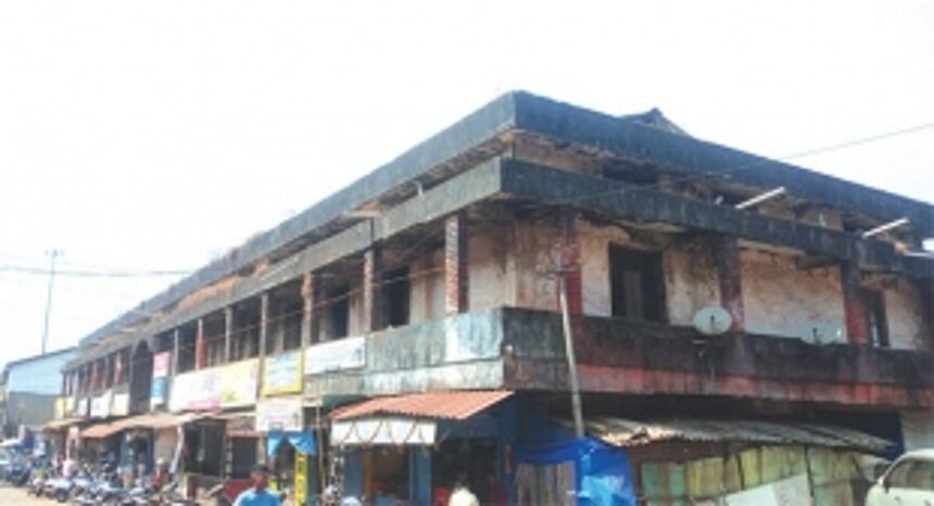 Dilapidated PDA market building likely to come crashing down, fear Usgao vendors