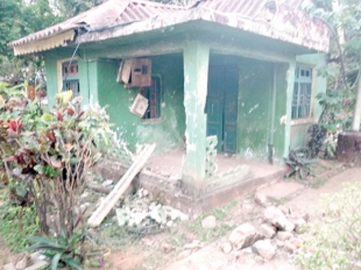 Dilapidated structure at Vasco park