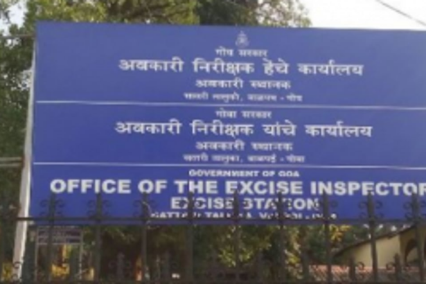Disgruntled bar owners approach Excise Dept seeking relief