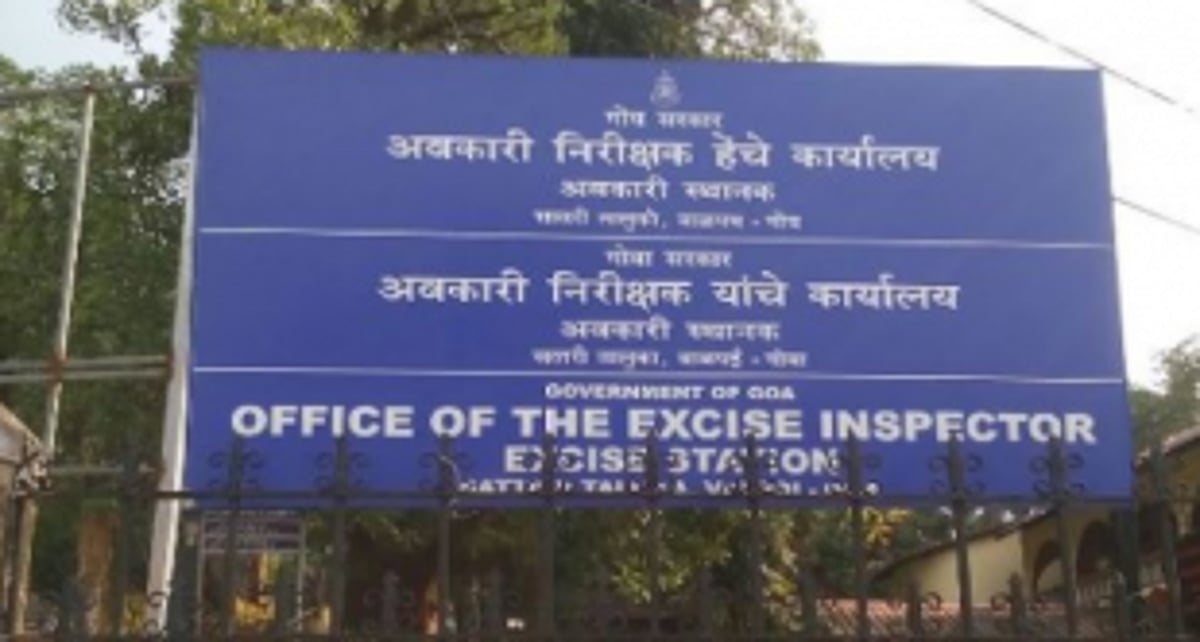 Disgruntled bar owners approach Excise Dept seeking relief