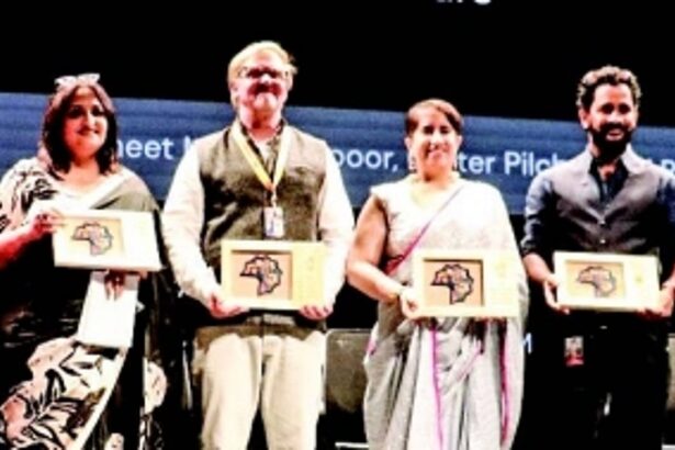 Distributors show the way to the Oscars