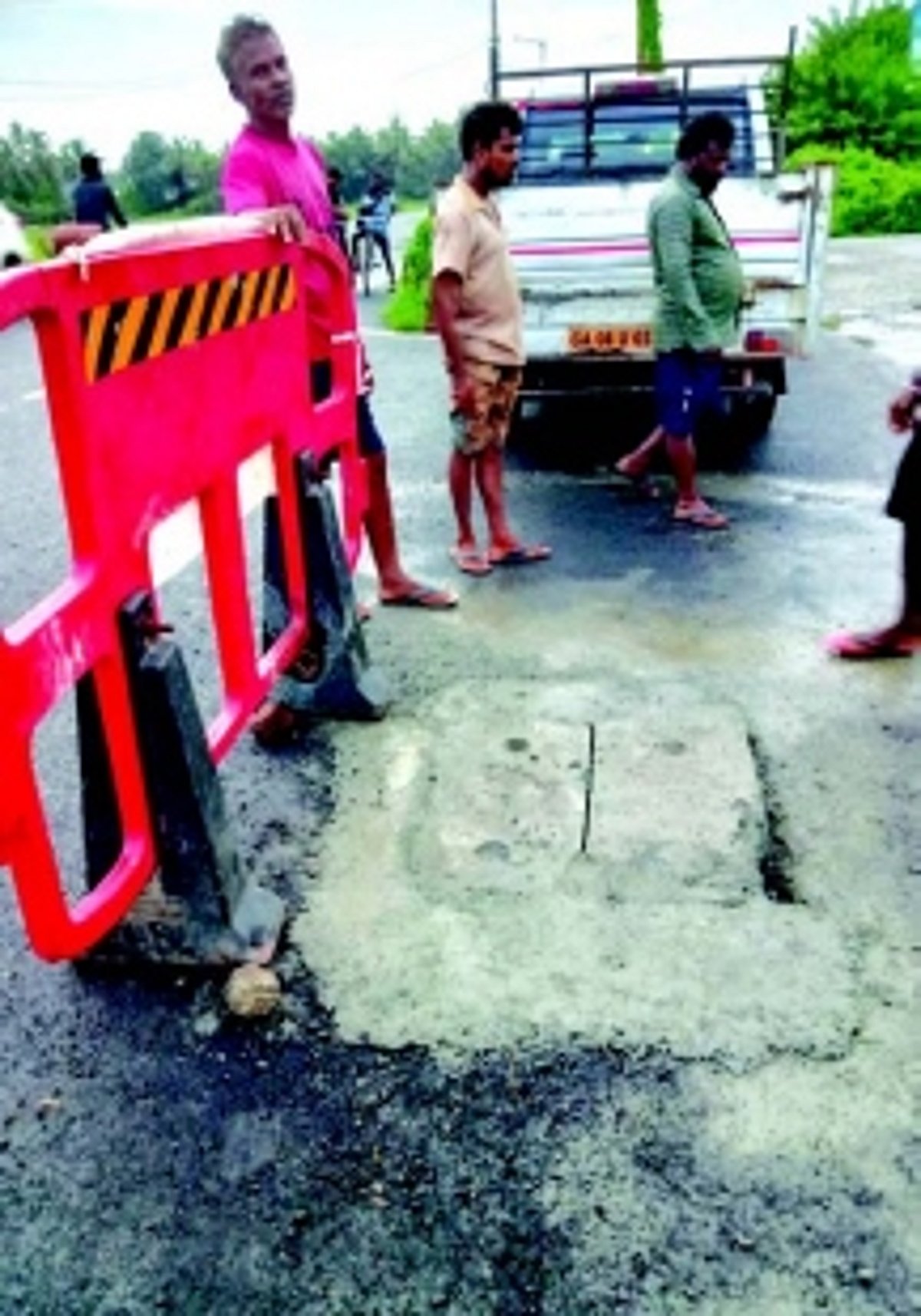 District authorities fix sinkhole at South Goa hospital entrance, bring relief to visitors, patients
