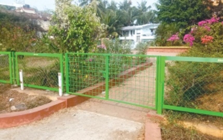 Does the CCP Commissioner need any more proof that the garden he has surrendered and abdicated, belongs to the people of Panjim?