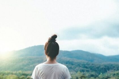 Doing yoga may reduce depressive symptoms