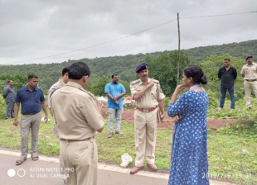Domestic tourist ‘murdered’  and dumped in bushes