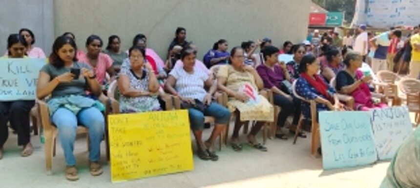 Don’t fire from our shoulders, to oppose a High Court decision: Anjuna locals