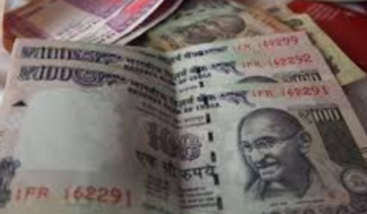 Don’t terminate services of staff going on leave, or cut wages, Govt tells pvt sector