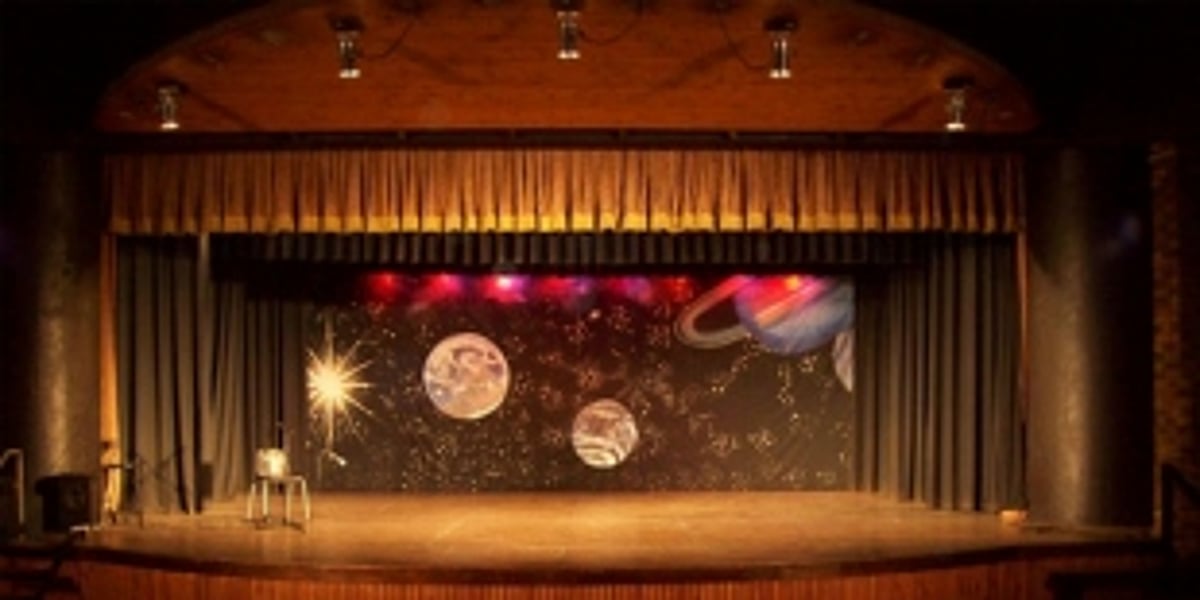 Double standards on auditorium capacity leave tiatrists fuming