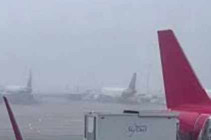 Dust Storm Disrupts Over 250 Flights at Delhi Airport, Passengers Face Chaos and Long Delays