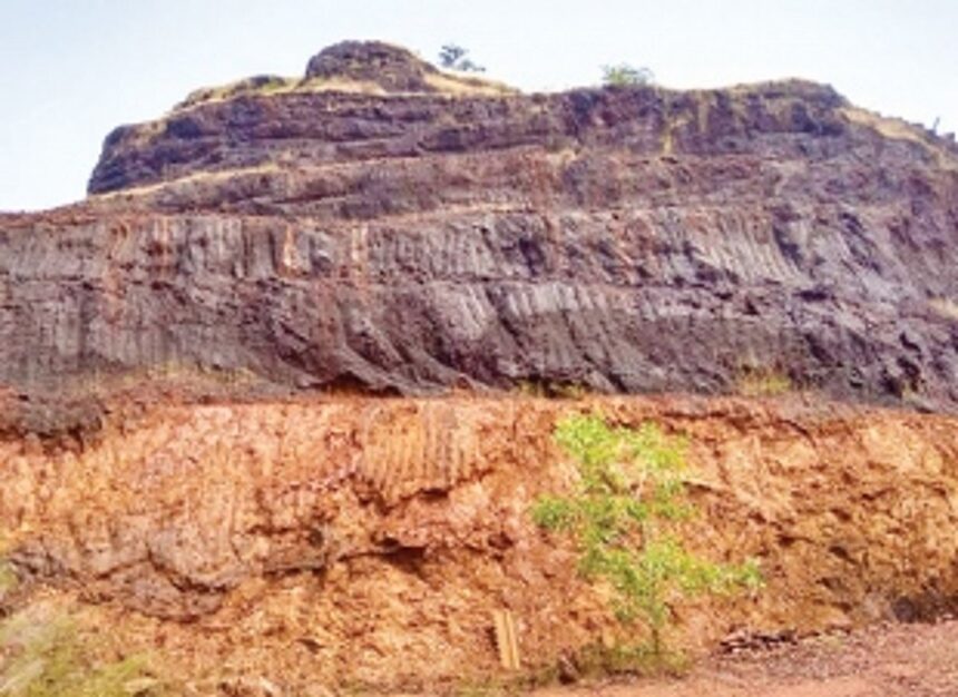 Dust to dust: As mining transportation restarts, old  ghosts come to haunt Rivonkars