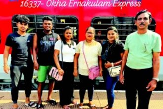 Duty first: Velankanni pilgrims miss train, do not miss voting