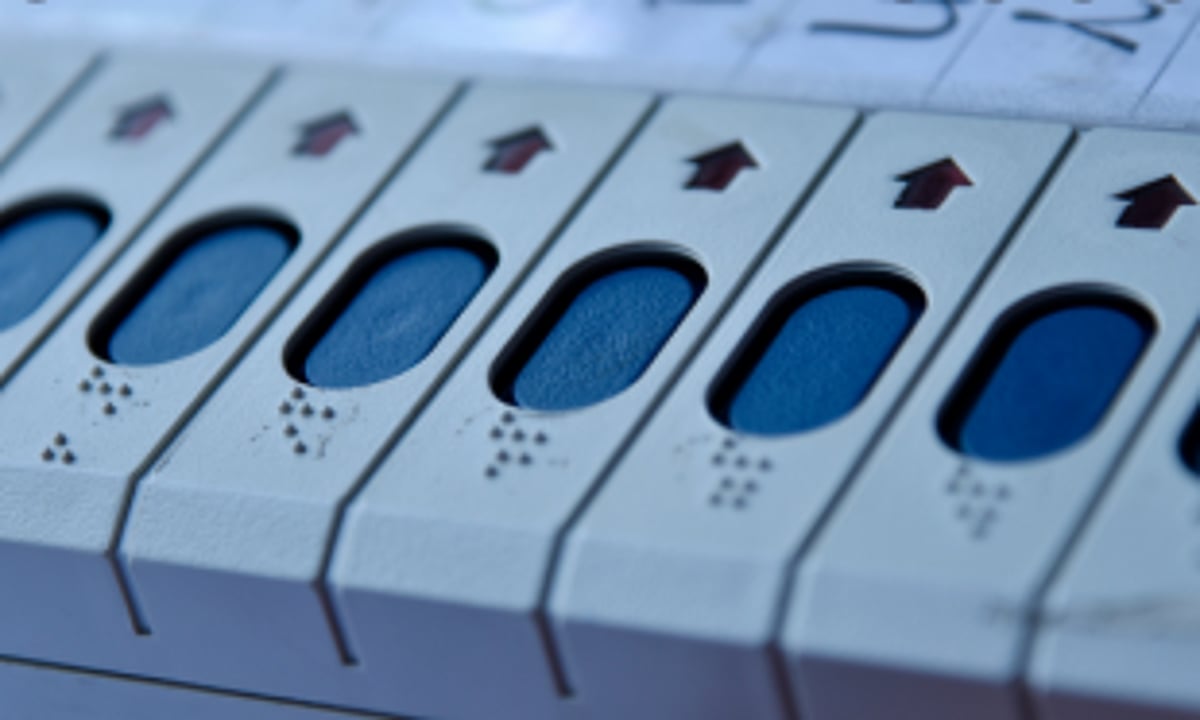 EVMs, VVPAT  arrive in State