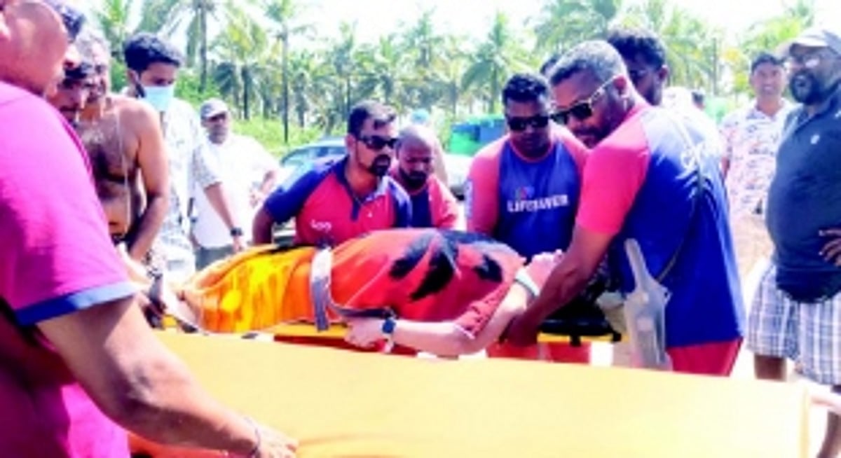 Elderly British tourist gored by bull on Benaulim beach, hospitalised