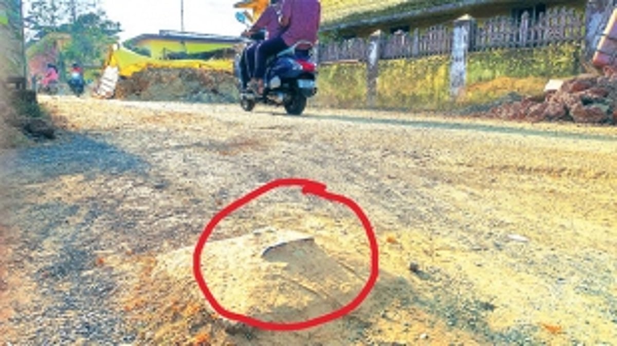 Electricity Dept orders removal of dangerous electric pole stubs