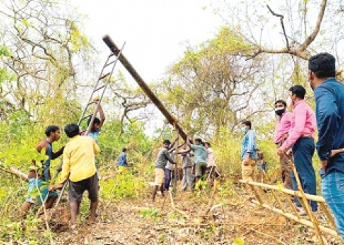 Electricity yet to be  restored at Raj Bhavan
