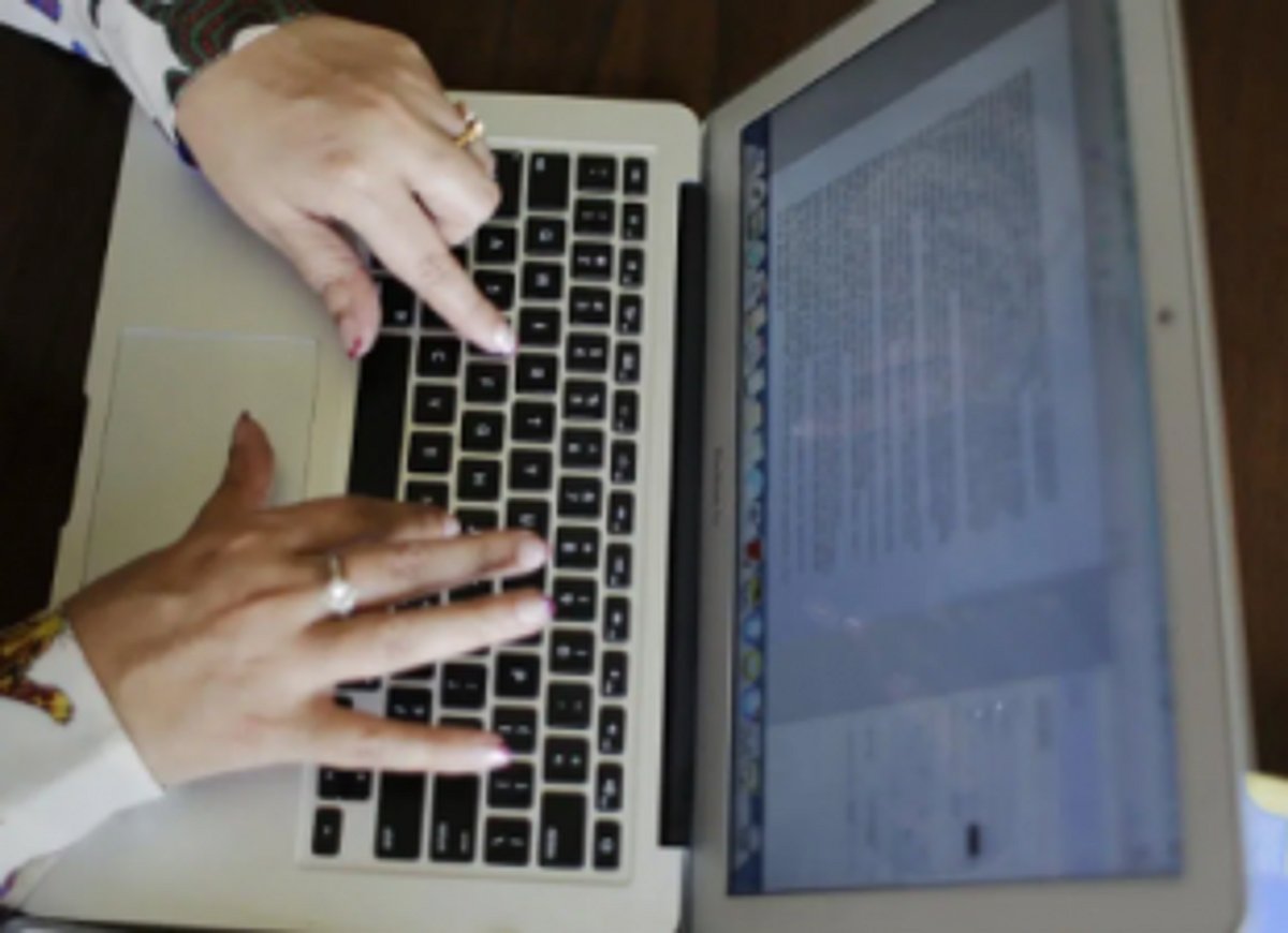 Encourage employees to work  from home: Govt to Pvt firms