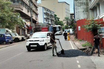 Encroachments choke Margao’s Francisco Luis Gomes Road