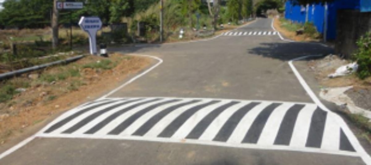 Ensure safety on roads at Chandor