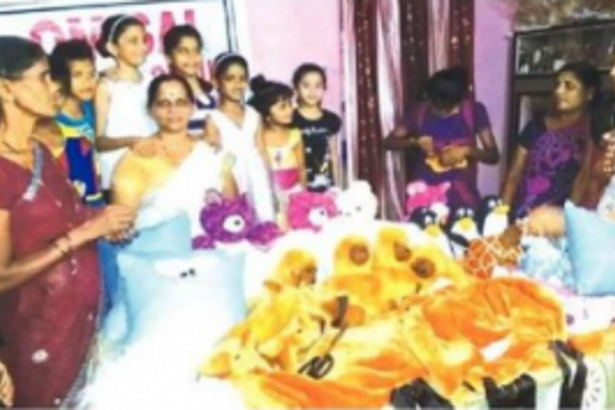 Enterprising Smita  Vernekar is Camurlim’s favourite stuffed toy maker