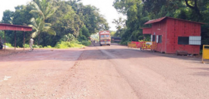 Entry, exit points  of Goa-Maha  borders shut