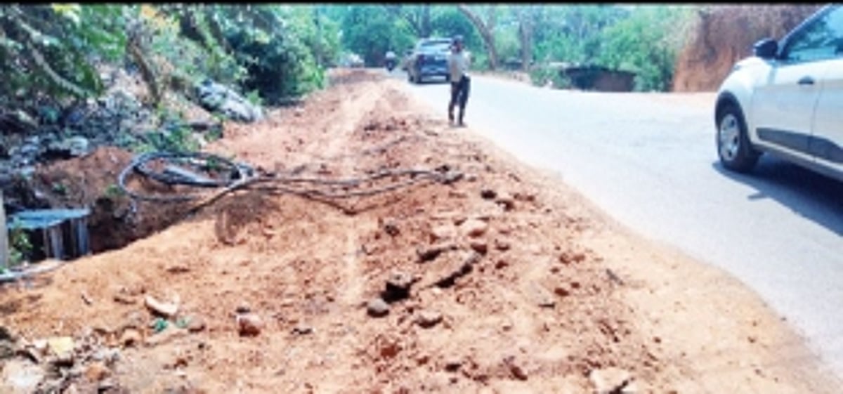 Even Bappa got a jolt travelling on Ponda’s pothole-ridden roads
