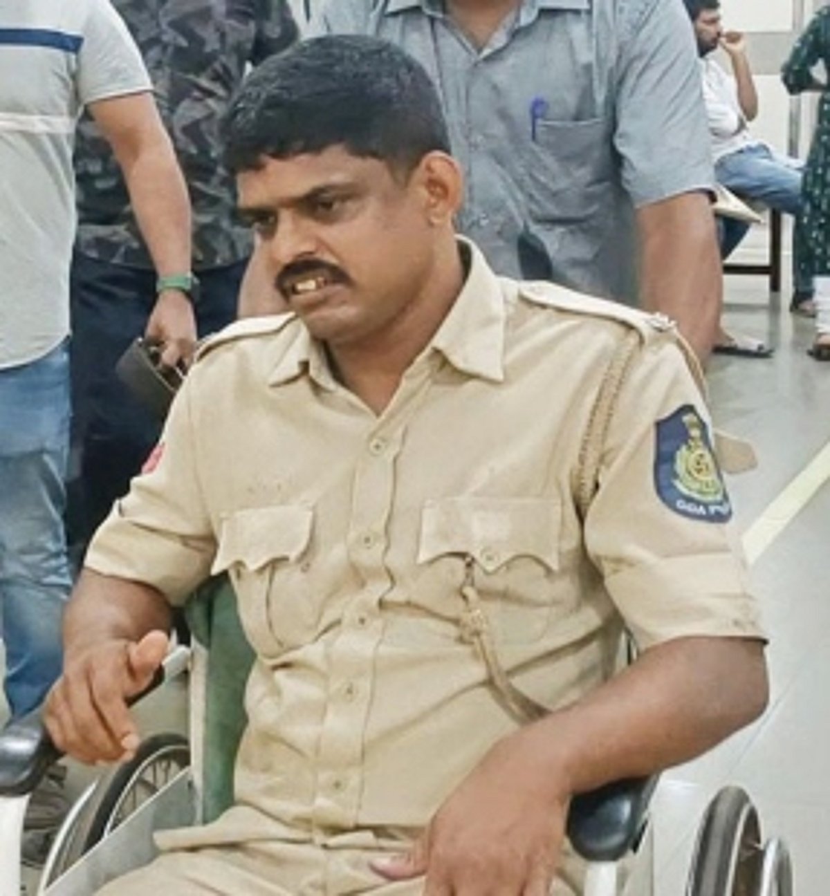 Even cops aren’t safe: 2 Verna policemen knocked down by speeding car