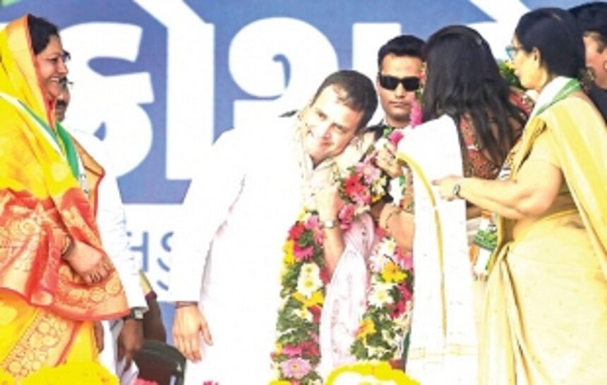 Even ex-French prez says ‘chowkidar chor hai’: Rahul