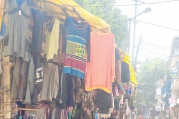 Evict all encroachers from  footpaths, say Morjim locals