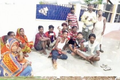Evicted Margao workers stay on railway platform