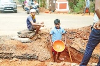 Excavated roads exasperate Kavlem, Bandora locals