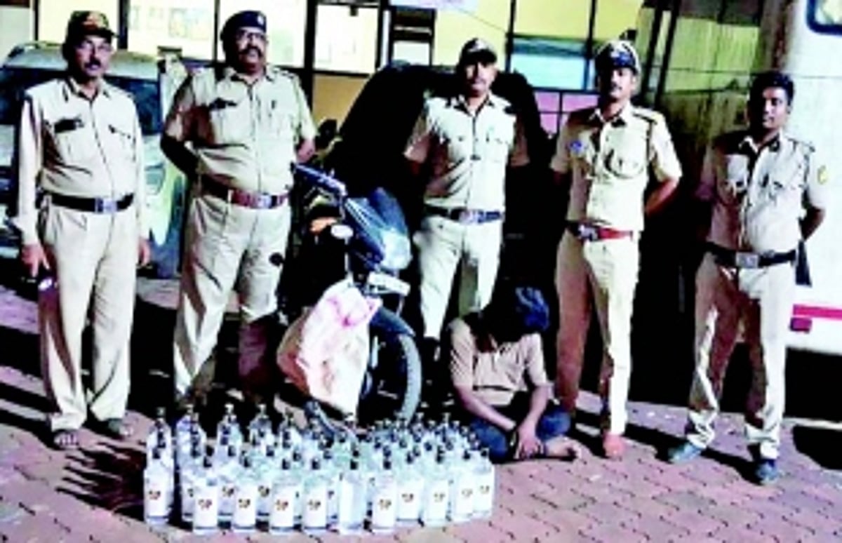 Excise dept seizes liquor at Anmod