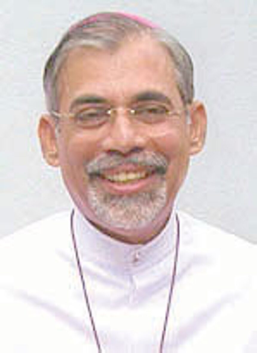 Experience Mercy of God and serve others: Archbishop Ferrao 1 Experience Mercy of God and serve others: Archbishop Ferrao