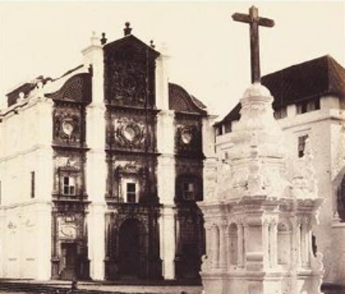 Expose Baltazar, not laterite