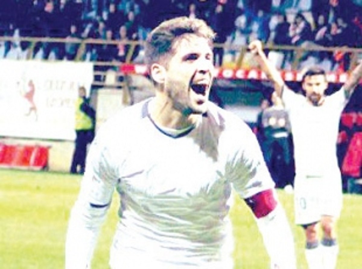 FC Goa sign  Ivan Gonzalez