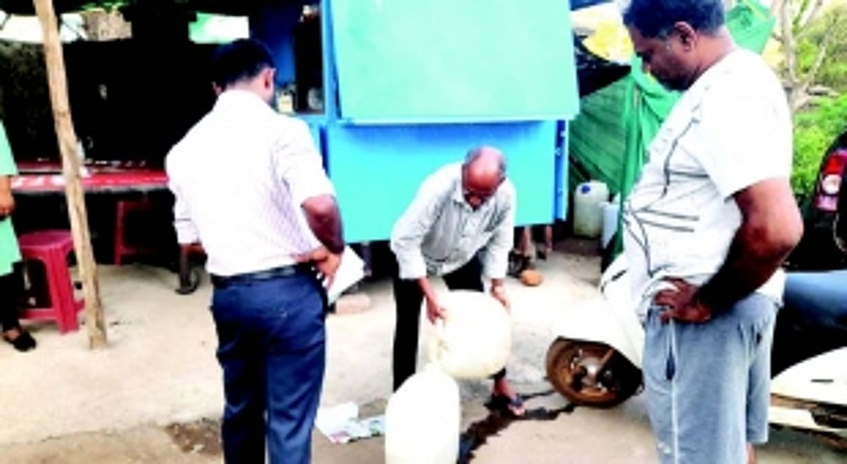 FDA conducts inspection of food stalls at Bambolim