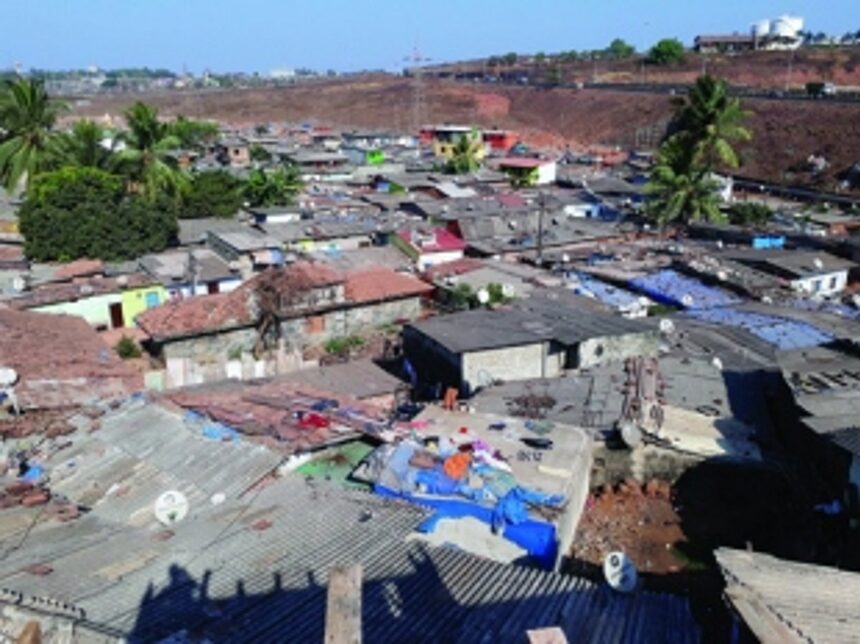 FIGHT OF THE POLITICAL DOZEN