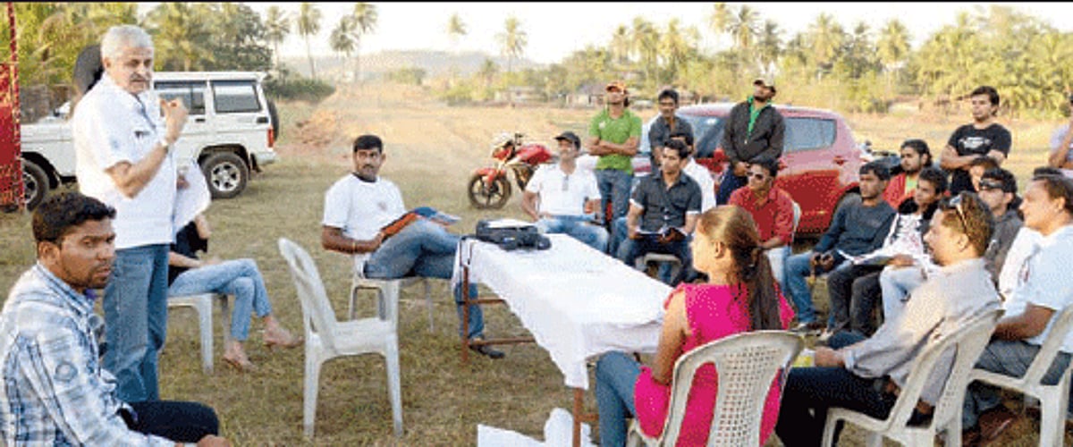 FMSCI chief steward S. P. Garcha conducting the workshop for marshals at Navelim track in the presence of Alan Sequeira, Cheryl Sequeira, Thursday
