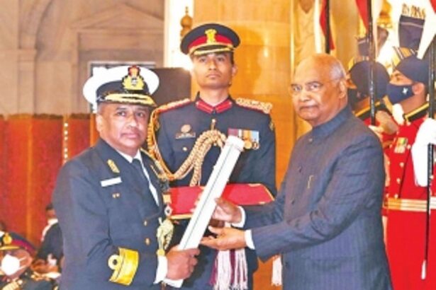 FOGA Rear Admiral Philipose  conferred AVSM by President