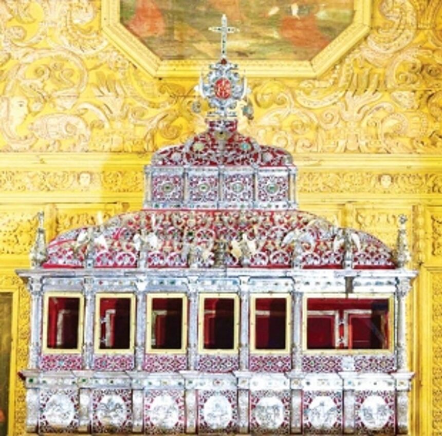 FROM DARKNESS TO LIGHT – RESTORATION OF THE MASTRILLIAN CASKET