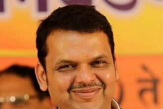 Fadnavis holds one-on-one meeting with ministers, legislators and other party leaders