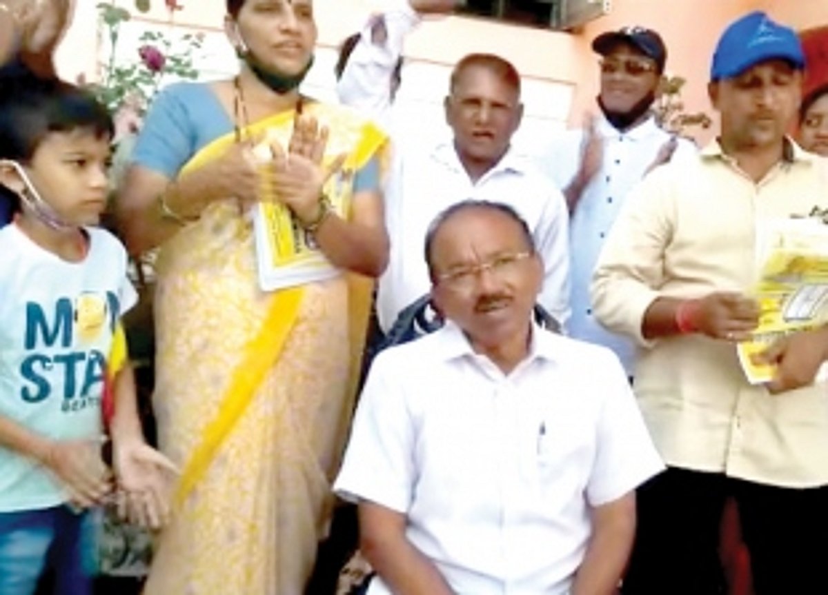 Fadnavis was misled that I would lose the election: Parsekar