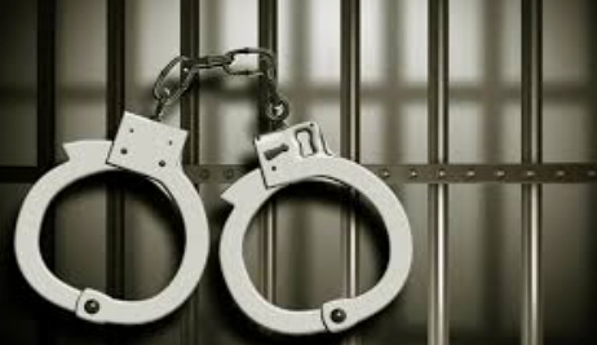 Fake Levi’s, CK, Zara Jeans Seized in Delhi; Three Shop Owners Nabbed