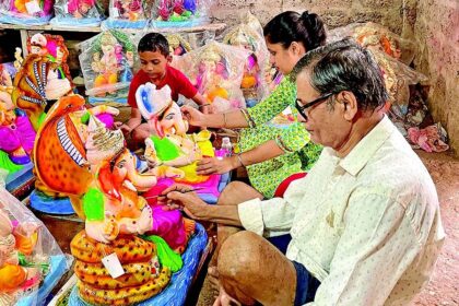 Family affair: The Shetkars of Sirvoi-Quepem continue Ganesh idol-making
craft for 35 years