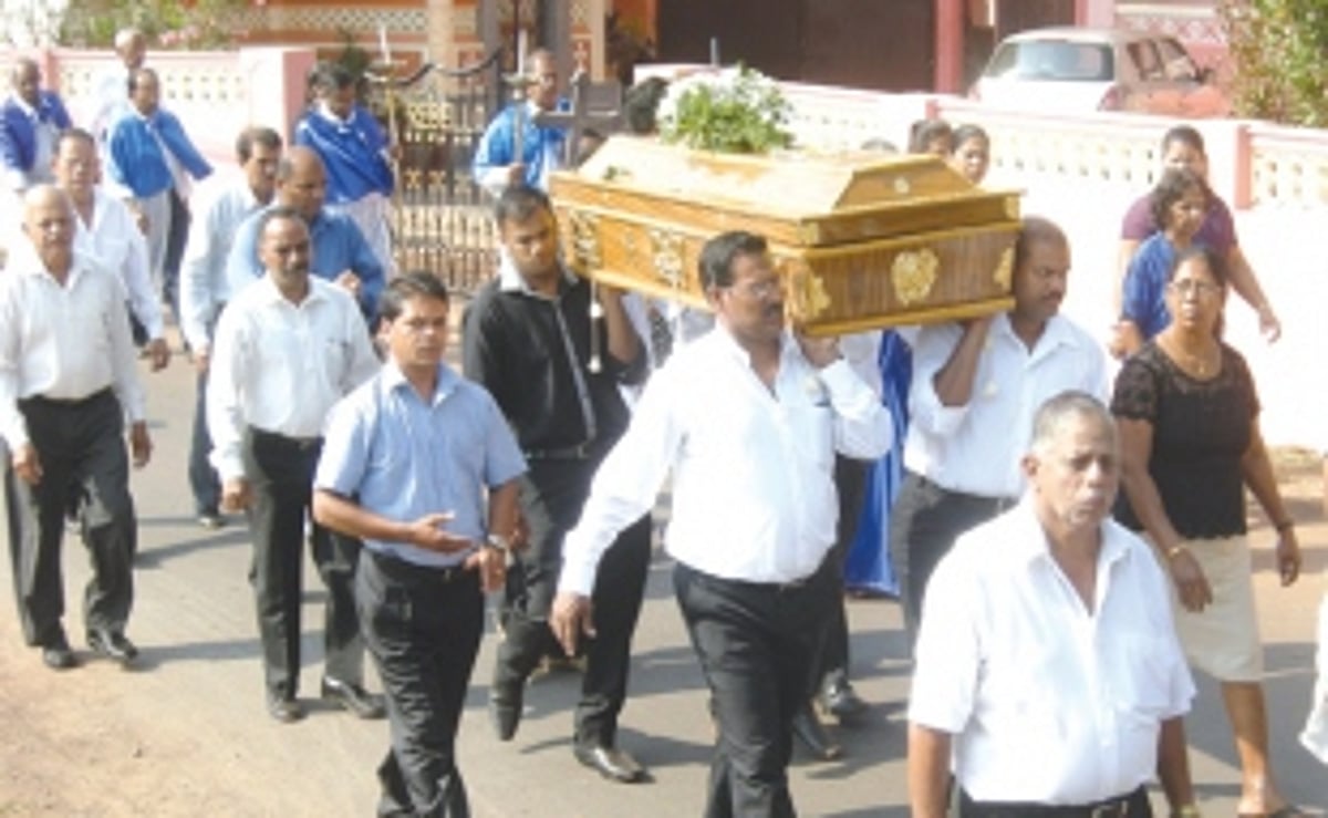 Fans bid adieu to legendary Catao