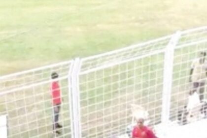 Fans nab suspicious man for witchcraft  at Nehru Stadium during the game