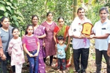 Farmer Parashtekar’s worms make wealth from waste