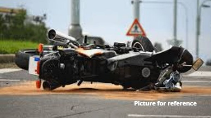 Fatal Road Accident at Birla Cross Junction Leaves One Dead and Another Seriously Injured 1 Fatal Road Accident at Birla Cross Junction Leaves One Dead and Another Seriously Injured
