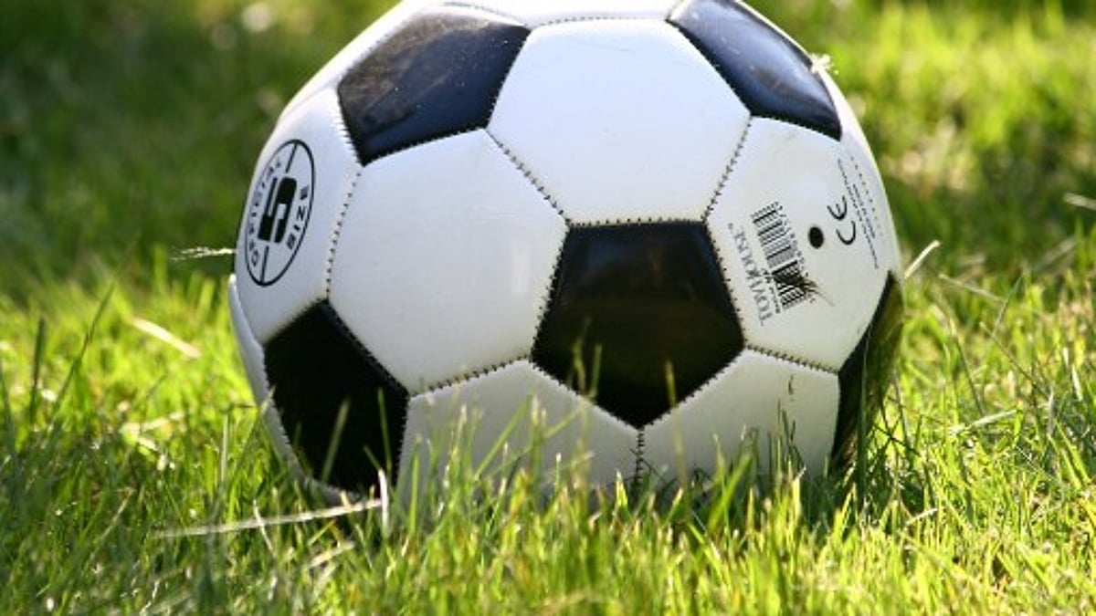 Fatima Convent HS Dominates Saviour of the World Loutolim 4-0 in U-15 Women's Football Tournament